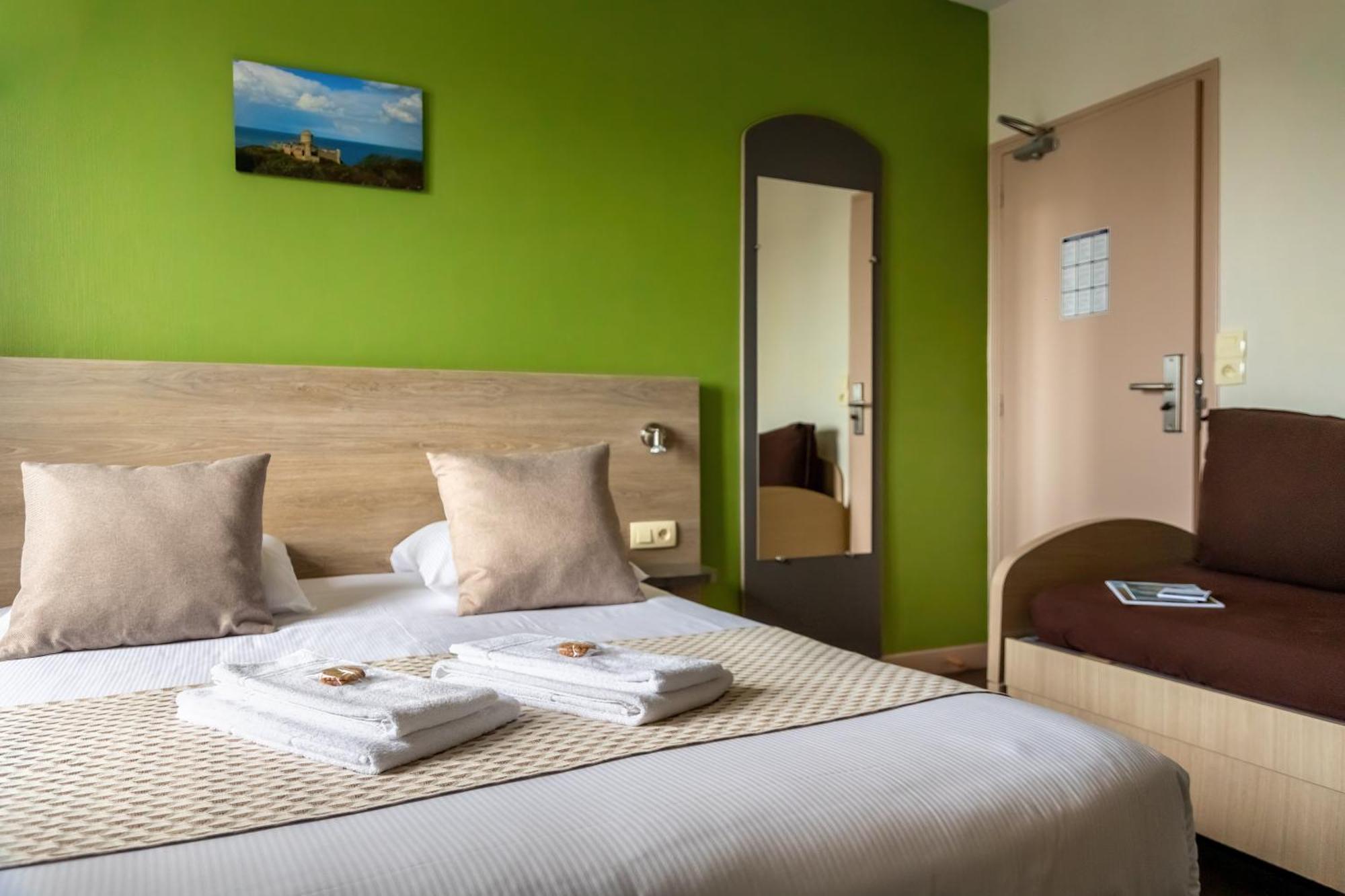Le Bon Cap Hotell Plurien Eksteriør bilde
